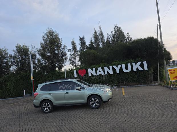 Subaru Forester 2014 Green