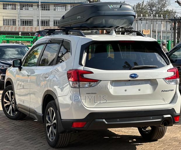 Subaru Forester 2019 White
