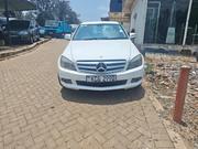 Mercedes-Benz C200 2009 White for sale