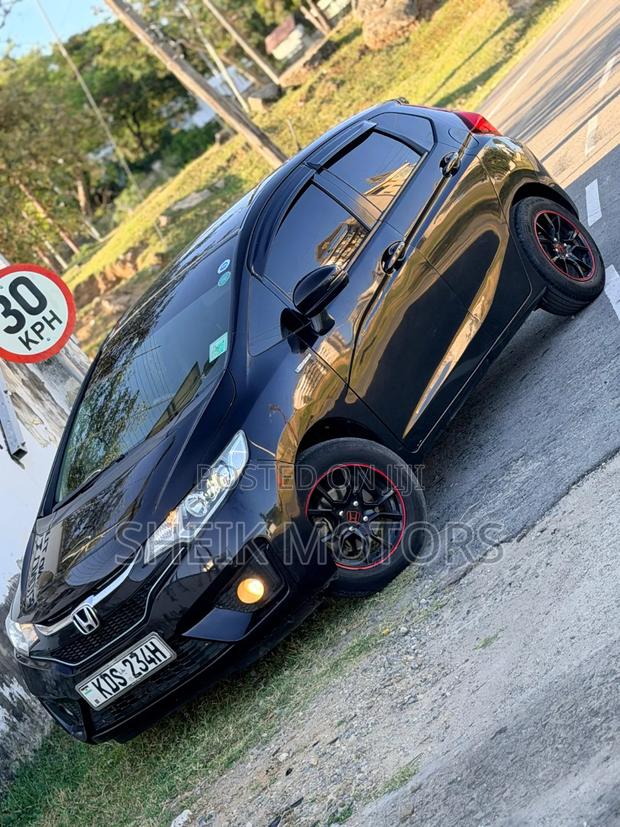 Honda Fit 2017 Black