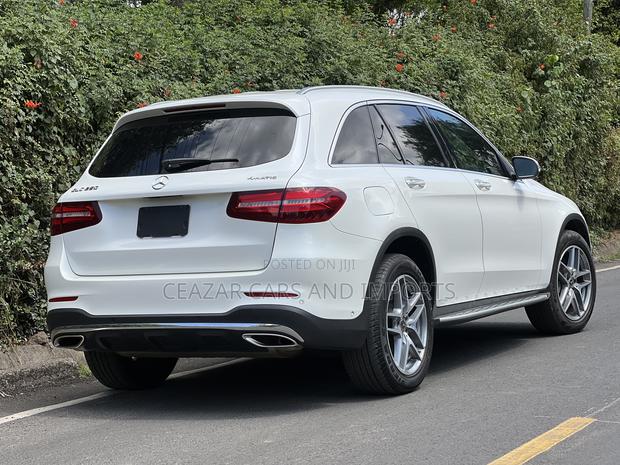 Mercedes-Benz GLC-Class 2019 White