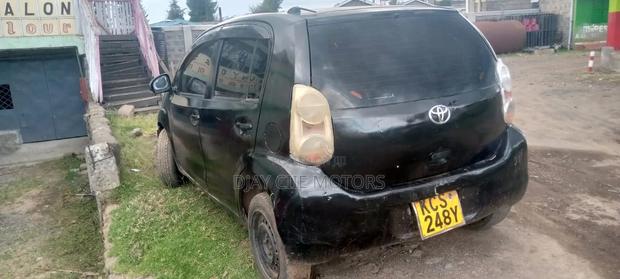 Toyota Passo 2011 Black