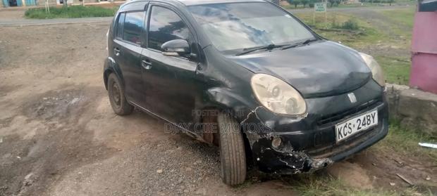 Toyota Passo 2011 Black