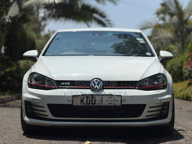 Volkswagen Golf GTI 2014 White