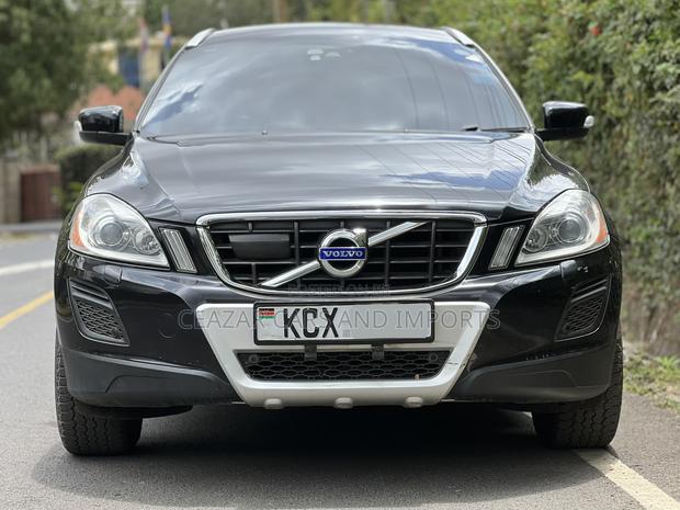 Volvo XC60 2012 Black