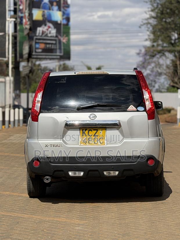 Nissan X-Trail 2013 Silver