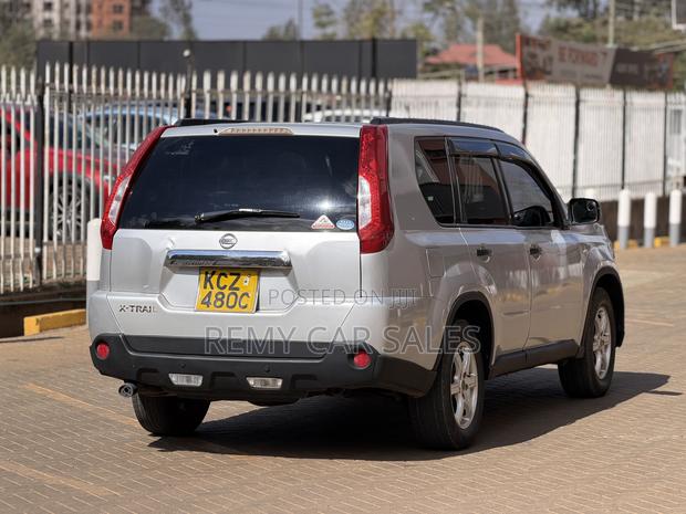 Nissan X-Trail 2013 Silver