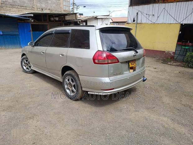 Nissan Wingroad 2003 Silver