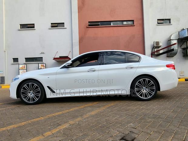 BMW 523i 2017 Pearl