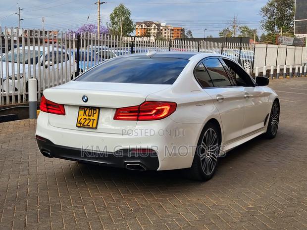 BMW 523i 2017 Pearl