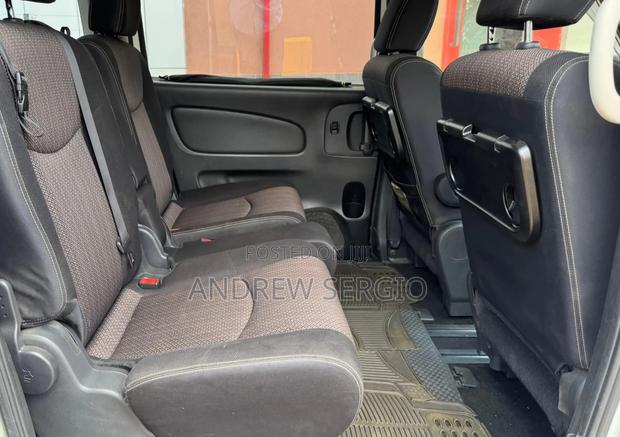 Nissan Serena 2016 White