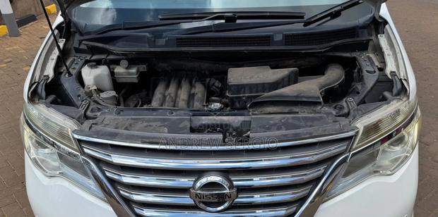 Nissan Serena 2016 White