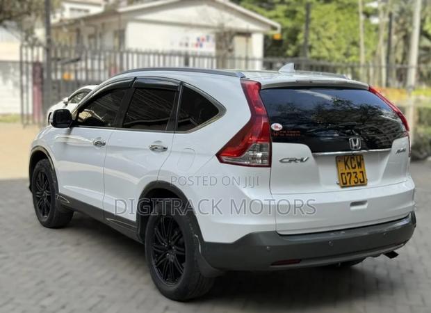 Honda CR-V 2012 White