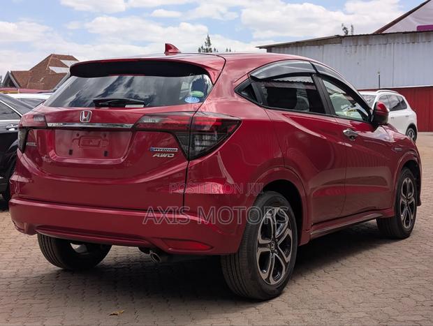 Honda Vezel 1.5 2WD 2019 Red