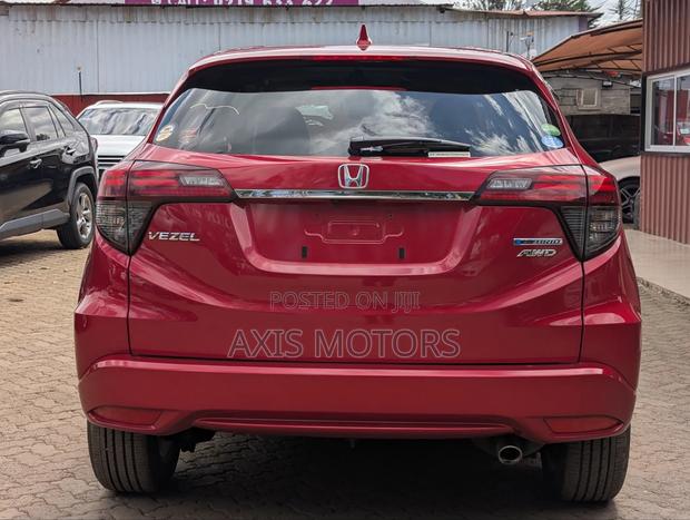 Honda Vezel 1.5 2WD 2019 Red