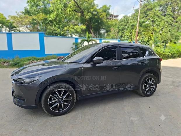 Mazda CX-5 2.2 Diesel AWD 2019 Gray