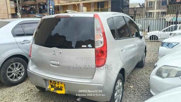 Mitsubishi Colt 2006 Silver