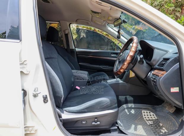 Subaru Outback 2014 White