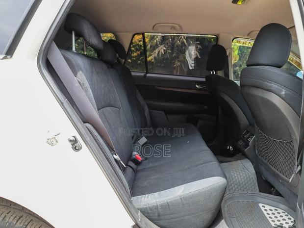 Subaru Outback 2014 White