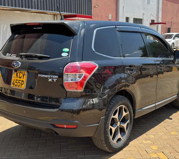 Subaru Forester 2013 Black