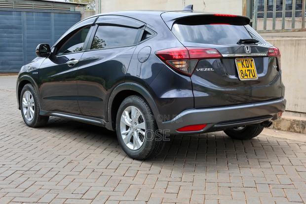 Honda Vezel 2019 Gray