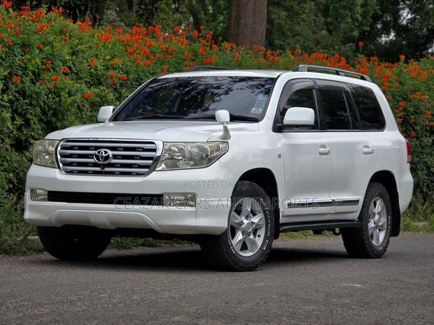 Toyota Land Cruiser 4.6 V8 AX G Selection 2009 Pearl