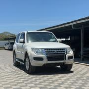 Mitsubishi Pajero 2017 White for sale