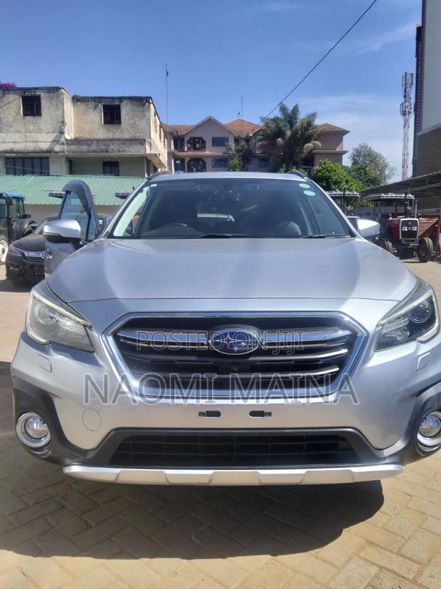Subaru Outback 2019 Silver