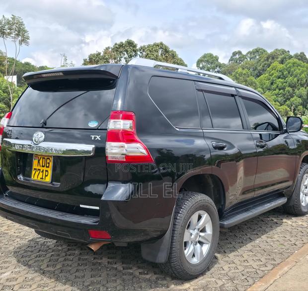Toyota Land Cruiser Prado 2014 Black