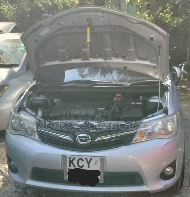 Toyota Corolla Fielder 2014 Silver