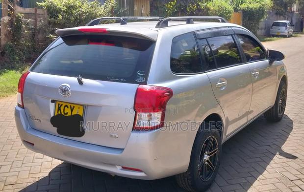 Toyota Corolla Fielder 2014 Silver