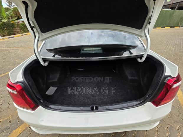 Toyota Axio 1.5 X 2WD 2015 White