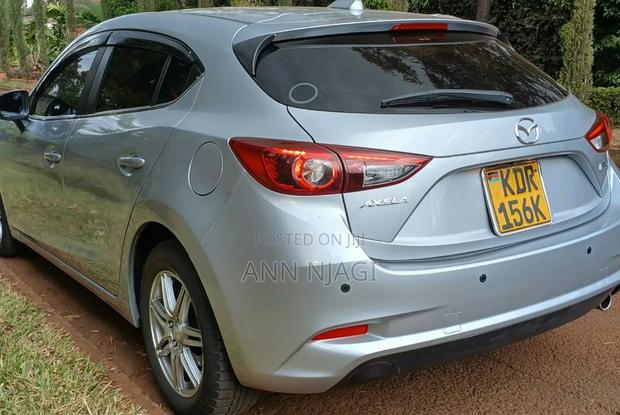 Mazda Axela 2017 Silver