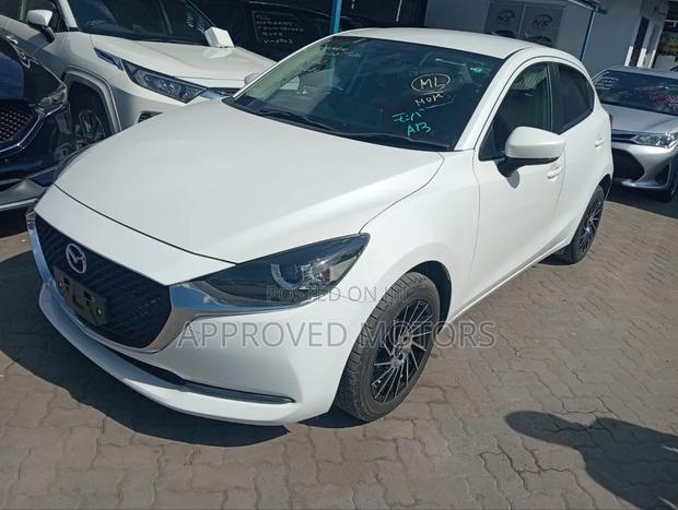 Mazda 2 2020 White