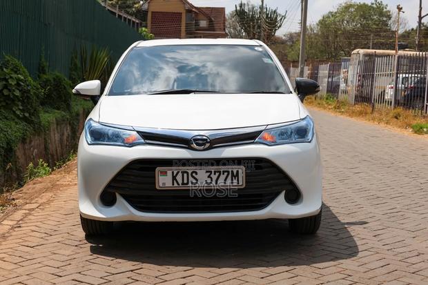 Toyota Axio 2017 White