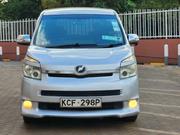 Toyota Voxy 2008 Silver for sale