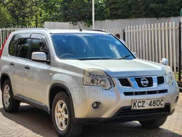 Nissan X-Trail 2013 Silver