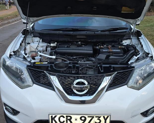 Nissan X-Trail 2014 White