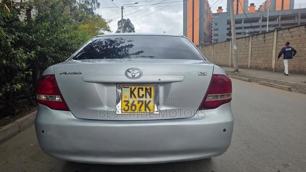 Toyota Axio 1.5 X 2WD 2011 Silver
