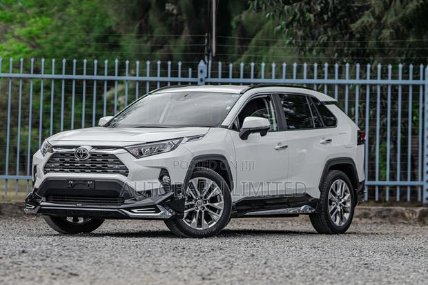Toyota RAV4 2019 Pearl