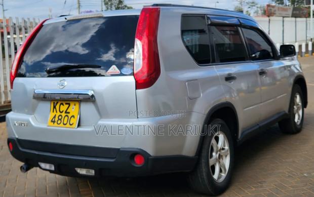 Nissan X-Trail 2013 Silver