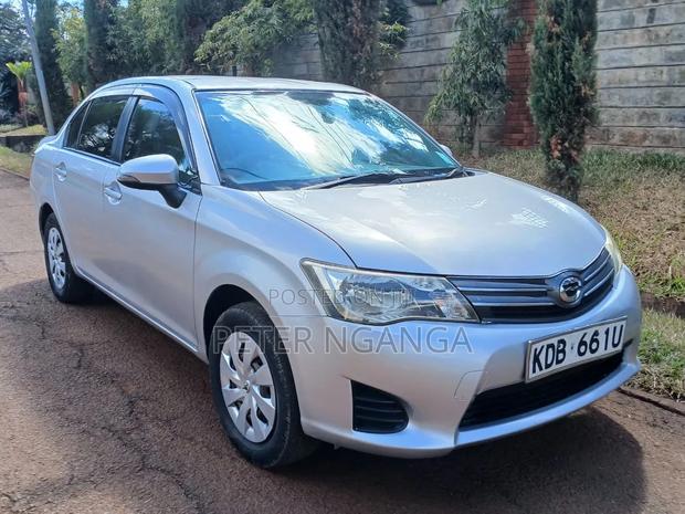 Toyota Axio 1.5 X 2WD 2015 Silver