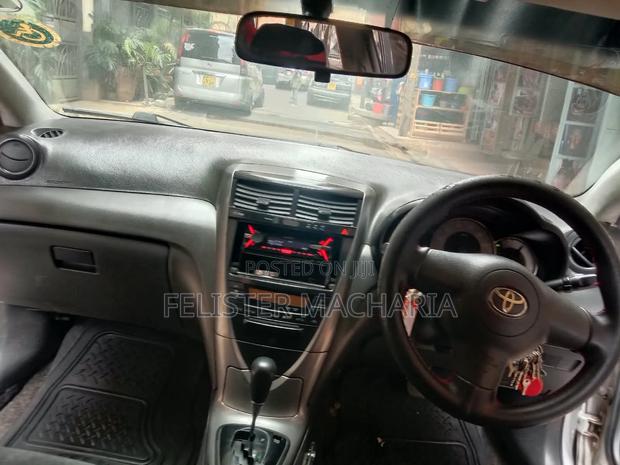 Toyota Caldina 2008 Silver