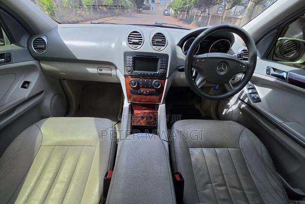 Mercedes-Benz E280 2006 Silver