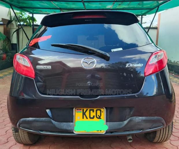 Mazda Demio 2011 Brown