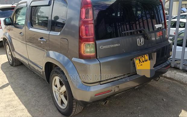 Honda Crossroad 2010 Gray