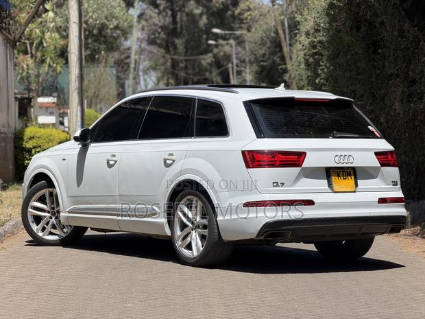 Audi Q7 2.0T Premium AWD quattro 2017 White