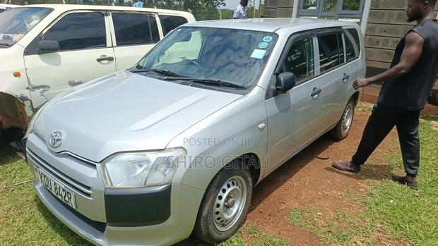 Toyota Probox 1.5 DX 2WD 2019 Silver