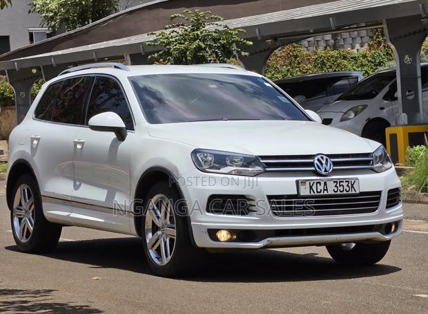 Volkswagen Touareg 2014 White