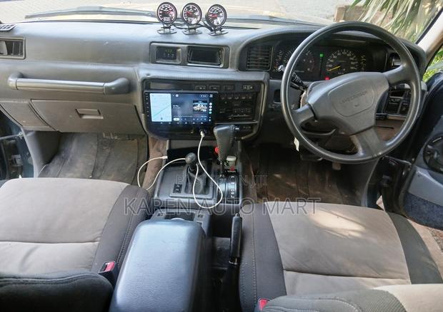 Toyota Land Cruiser 1995 Green